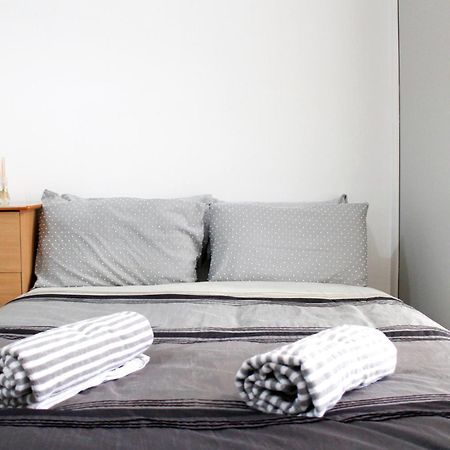 Large Studio Garden Flat On Golders Green Road Λονδίνο Εξωτερικό φωτογραφία