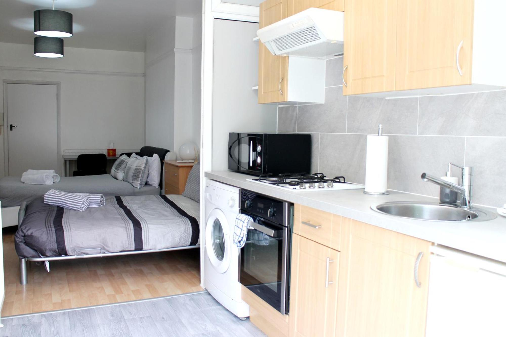 Large Studio Garden Flat On Golders Green Road Λονδίνο Εξωτερικό φωτογραφία